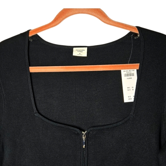 Abercrombie & Fitch BLACK Long-Sleeve Half-Zip Mini Sweater Dress Size XL NWT - Picture 3 of 8